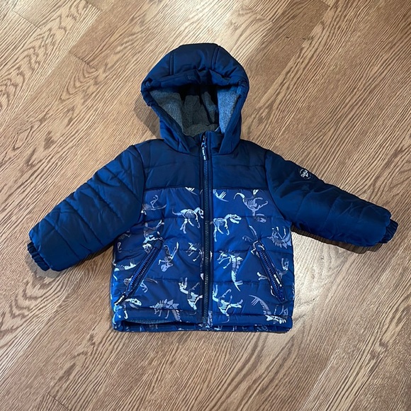 Snow Jacket - Picture 1 of 2
